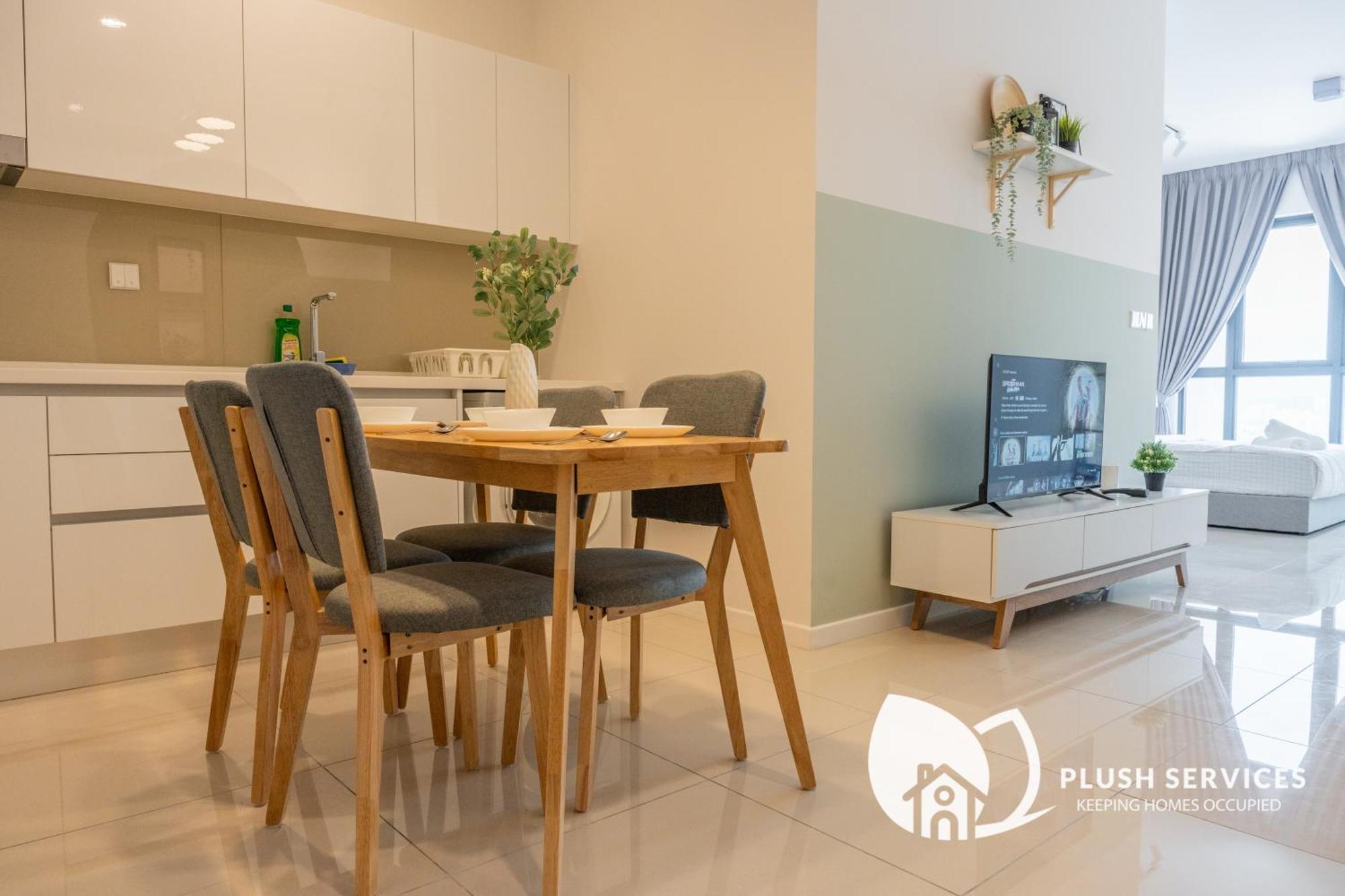 Highpark Suites At Petaling Jaya, Kelana Jaya By Plush Eksteriør billede